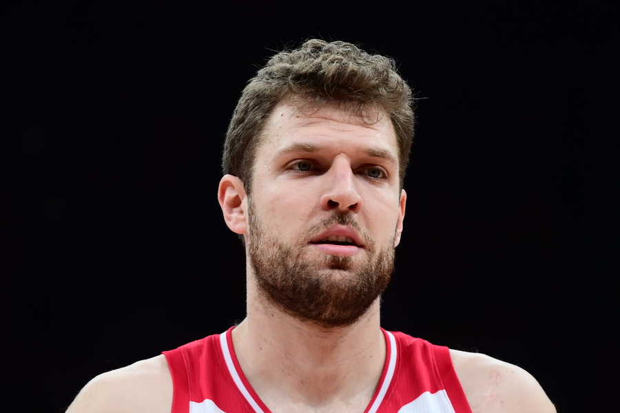 Bεζένκοφ: «Είναι σκληρή ομάδα η Μονακό, όποιος νομίζει ότι θα είναι εύκολο κάνει λάθος»