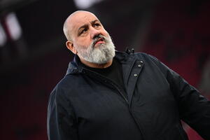 Έξαλλος ο Καραπαπάς με τις διαρροές των διαιτητών: «Καλύτερα να παραιτηθεί σήμερα ο Λανουά»