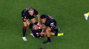 Σοκ στην Αργεντινή: Ποδοσφαιριστής της Εστουδιάντες κατέρρευσε εν ώρα αγώνα (video)