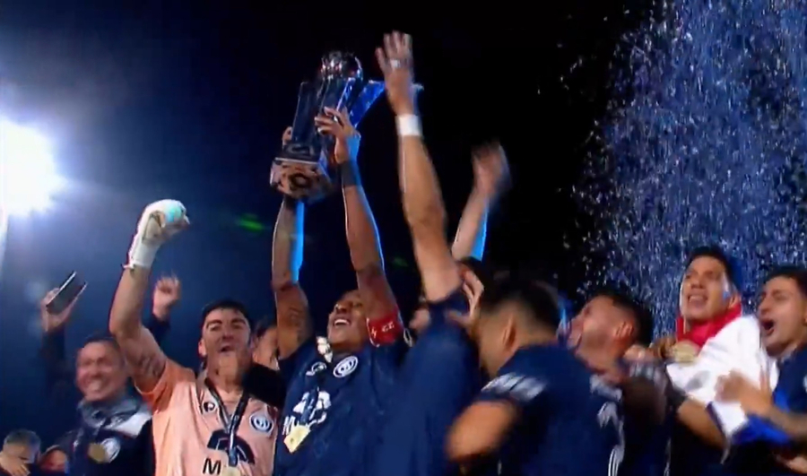 Ιντεπεντιέντε Ριβαντάβια: Περίμενε 112 χρόνια για τον πρώτο τίτλο και τελικά τα κατάφερε (video)