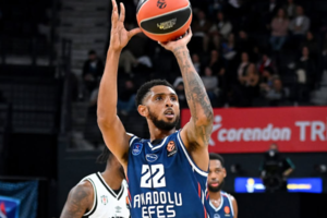 Euroleague: Στην Εφές ο τουρκικός «εμφύλιος», επιβλητική η Ντουμπάι στο Μόναχο, η Ρεάλ είναι ξανά... Ρεάλ