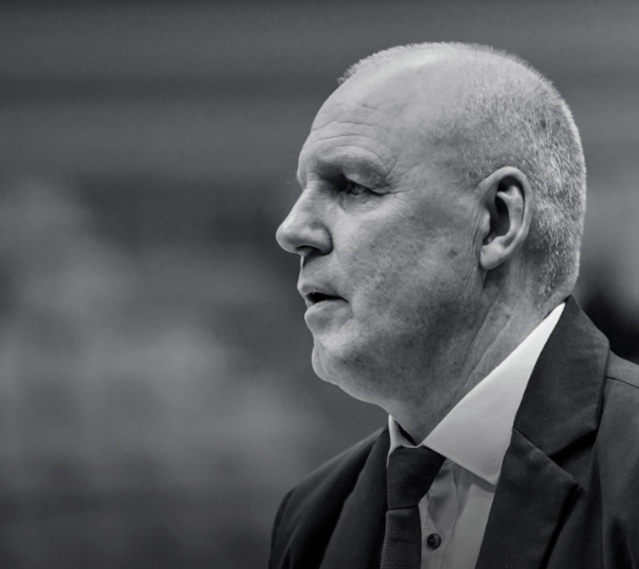 Σοκ στην Αστάνα: Πέθανε ο προπονητής της Ραμούνας Τσβίρκα λίγο πριν τα πλέι-οφ!