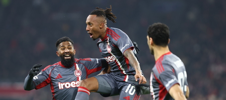 Άγιαξ – Ολυμπιακός 1-2: «Άλωσαν» το Άμστερνταμ και πανηγύρισαν θρυλική πρόκριση οι Πειραιώτες! (video)
