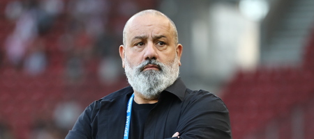 Καραπαπάς κατά Παναθηναϊκού: «Είμαστε όντως δύο διαφορετικοί κόσμοι – Δεν θα πανηγυρίζαμε επιτυχία αγορασμένη από τη Χούντα»