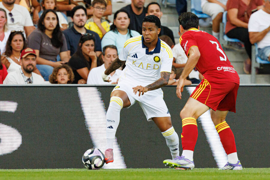 «Στο... κόλπο για Γουέσλι ο Ολυμπιακός!»