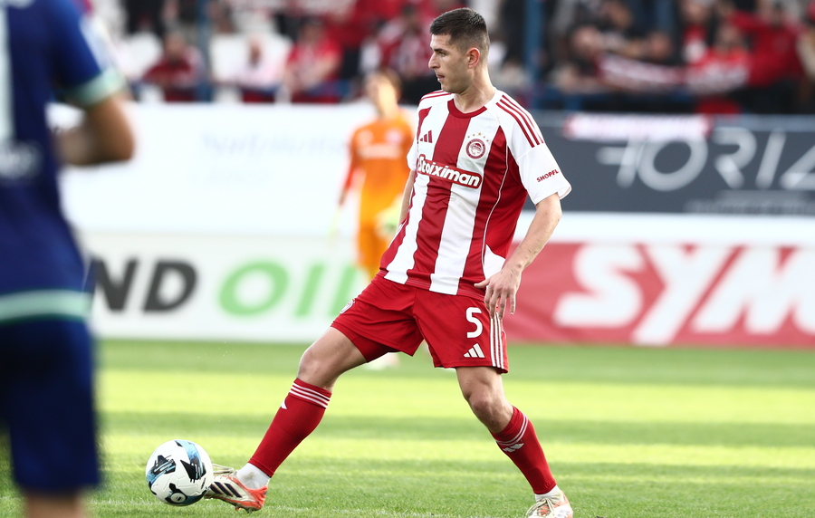 Πιρόλα: «Ελπίζω να κερδίσω κι άλλα πολλά τρόπαια με τον Ολυμπιακό»