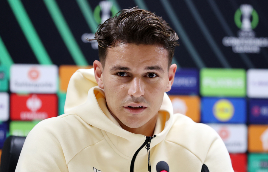 Ρέλβας: «Έχω καλή συνεργασία με τον Μουκουντί»