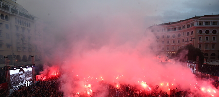 ΠΑΟΚ: «Κάηκε» η Αριστοτέλους για τα 100ά γενέθλια του «Δικεφάλου του Βορρά»! (pics + vid)