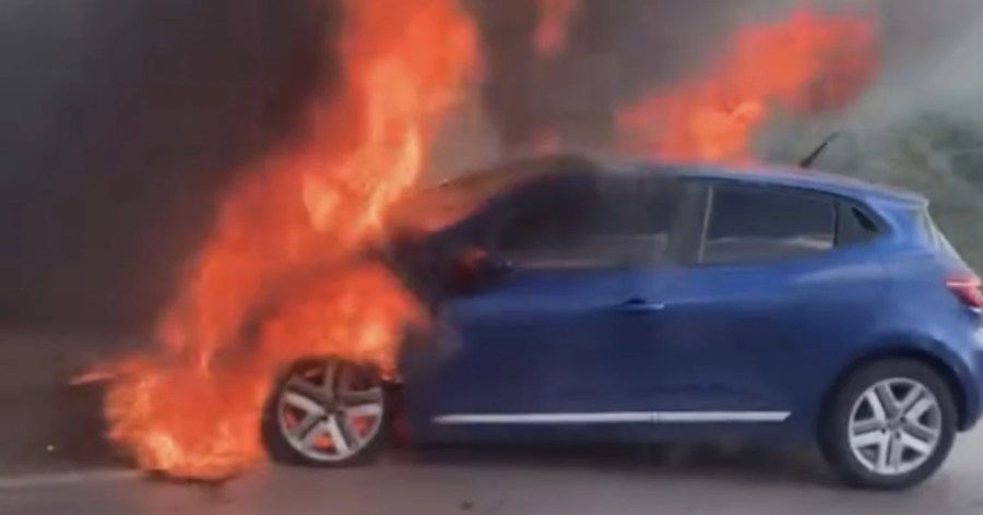 Αντίπαλοι ΑΕΚ: Τρομακτικές στιγμές για τον Μουσάμπα της Σάμσουνσπορ - Το αυτοκίνητό του τυλίχθηκε στις φλόγες (vid)