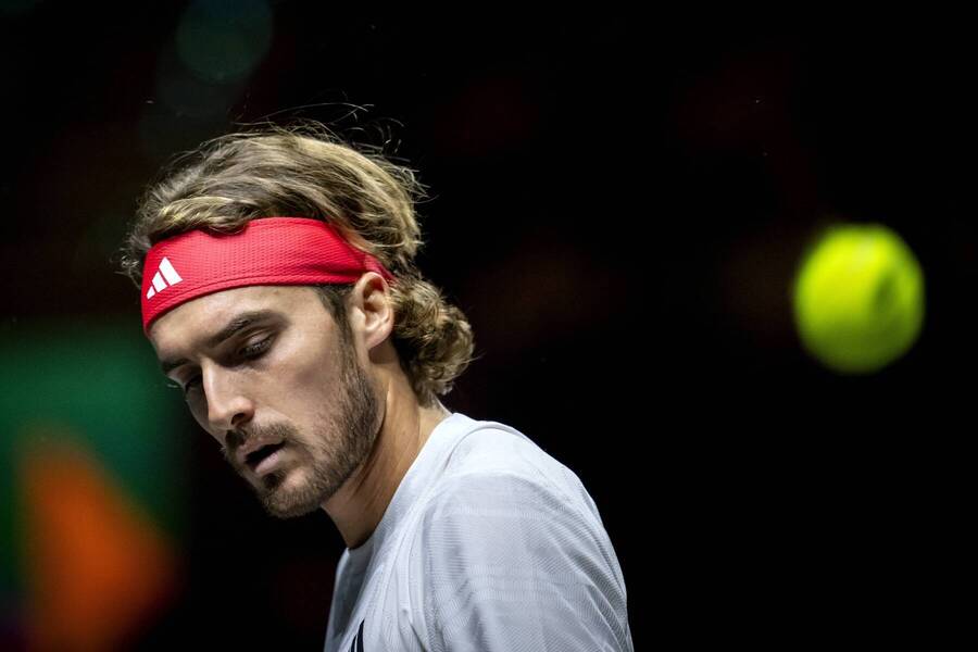 Αποσύρθηκε και από το Paris Masters ο Στέφανος Τσιτσιπάς