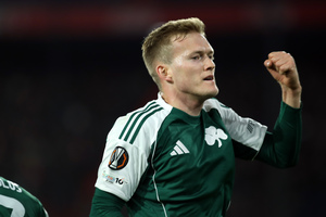 «Ο Μπενίτεθ δεν υπολογίζει τον Σφιντέρσκι, η Βίντζεφ Λοτζ καραδοκεί»