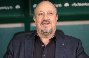 Μπενίτεθ: «Καλό για εμάς που σκοράρουν κι άλλοι παίκτες»