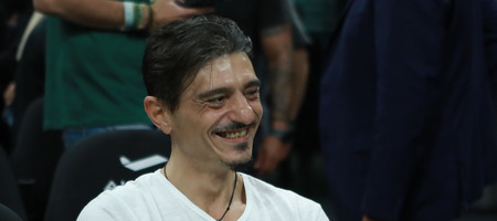 Γιαννακόπουλος: «Ο Ολυμπιακός απολαμβάνει κρατική υποστήριξη για να μην χάσει, αλλά ο κόσμος του βρίζει»