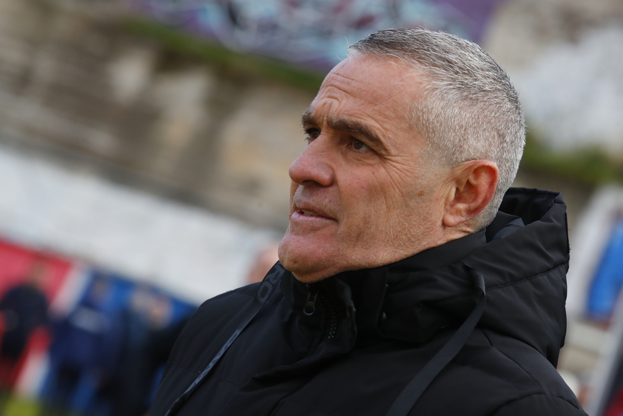 Τέλος ο Θωμάς Γράφας από την Ηλιούπολη και... έκτη αλλαγή προπονητή