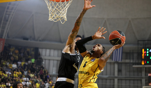 Με την έδρα στο ντέρμπι της Θεσσαλονίκης