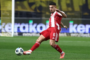 Καλογερόπουλος: «Ο διαιτητής δεν μας έδωσε πέναλτι και το μαρκάρισμα στον Τσικίνιο ήταν κόκκινη»