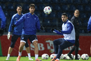 Εθνική Ελλάδας: Με δυνατή βροχή η πρόβα τζενεράλε ενόψει Λευκορωσίας - Τεττέη και Κωστούλας «βλέπουν» ενδεκάδα (video)