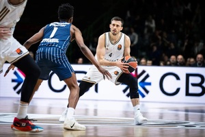 Στην Μπασακσεχίρ ο Αβράμοβιτς
