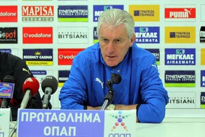 Σάλος με τις ρατσιστικές και σεξιστικές δηλώσεις του προπονητή της Ν. Αφρικής λίγο πριν το Κόπα Άφρικα!