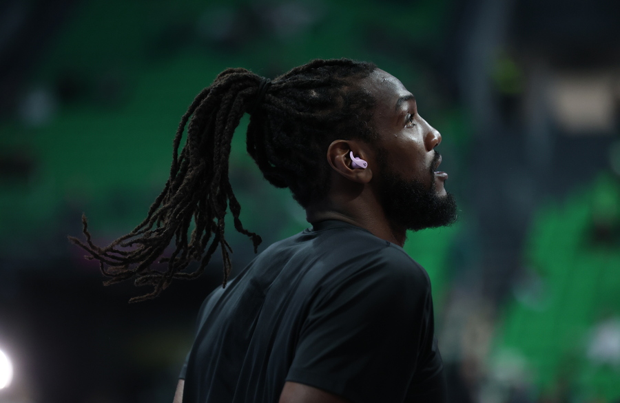 Συγκλονιστικός Φαρίντ: «Η μαμά σου λεσβία, άρα είσαι κι εσύ ομοφυλόφιλος»