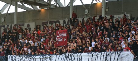 ΑΕΛ Novibet: Συλλαλητήριο από τη Θύρα 1 για το ιδιοκτησιακό ζήτημα