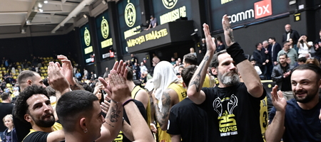 Μαρούσι: Δείπνο σε χαρούμενο κλίμα για την εξασφάλιση της παραμονής στη Stoiximan GBL