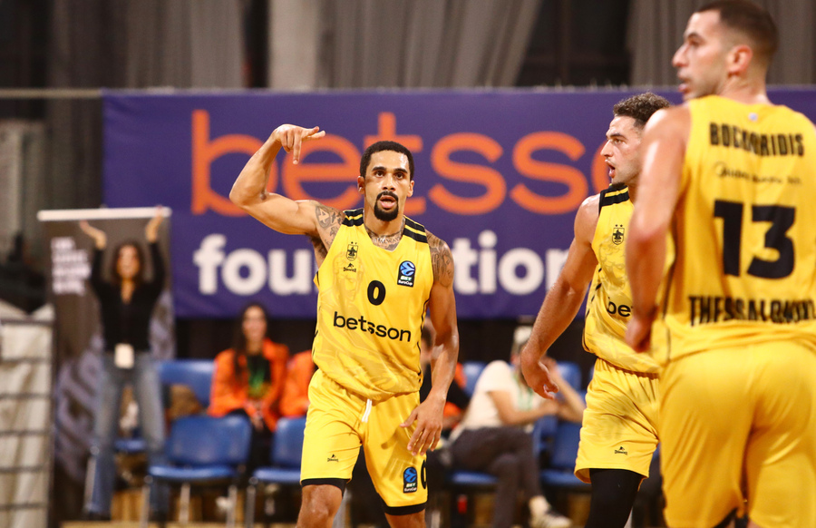 Ματς "φωτιά" στη Γλυφάδα