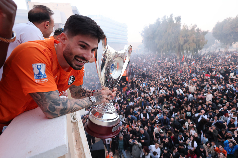 ΟΦΗ: ΟΛΑ όσα έγιναν στη φαντασμαγορική φιέστα των Κυπελλούχων Ελλάδας! (videos)