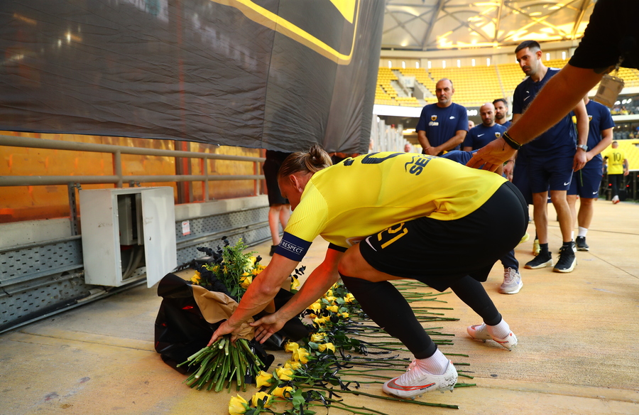 AEK: Συγκίνηση στη Νέα Φιλαδέλφεια για Μιχάλη Κατσούρη και Κώστα Λιάκκα