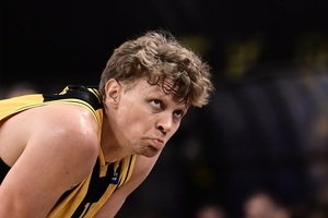 «Πάνοπλη» η ΑΕΚ στον... τελικό με την Μπανταλόνα