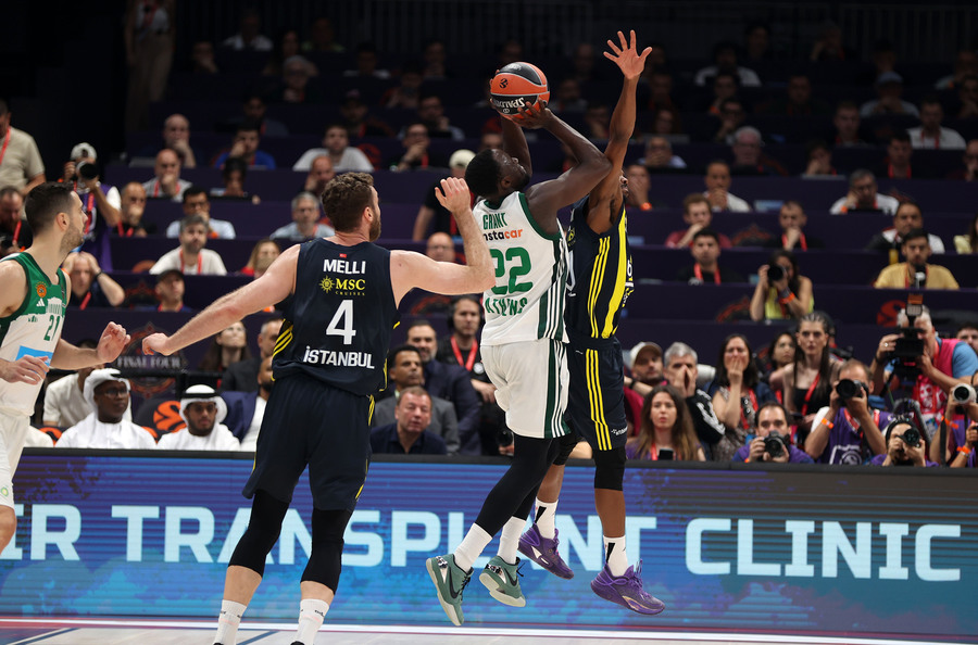 Φενερμπαχτσέ - Παναθηναϊκός 82-76: Η πιο σοβαρή Φενέρ «πέταξε» εκτός τελικού τους «πράσινους»!