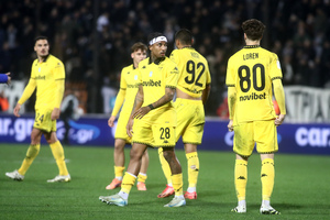 Άρης: Η photo με νόημα και το σπρώξιμο Λουτσέσκου-Χιμένεθ (video)