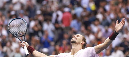US Open: «Βασιλιάς» ο Ζβέρεφ με επιβλητική εμφάνιση! (video)