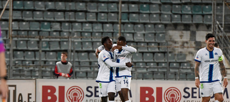 Βόλος – Κηφισιά 0-1: Η γκολάρα του Αμανί «σφράγισε» την ιστορική πρόκριση στους «8» του Κυπέλλου (video)