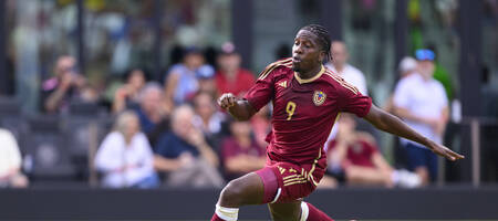 Διεθνή Βενεζουελάνο επιθετικό φέρνει ο Βόλος!