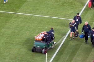 Μαυροπάνος: Σοβαρός τραυματισμός και αποχώρηση με φορείο (video)