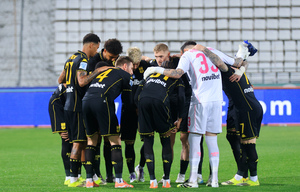 Αμφότερες σε αγωνιστική κάμψη