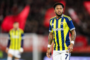 «Ο Ολυμπιακός τσεκάρει τρεις χαφ της Φενέρμπαχτσε»