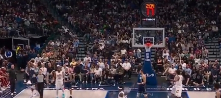 Μπερδεύτηκαν διαιτητές και παίκτες και χάρισαν το blooper της χρονιάς στο NBA (video)