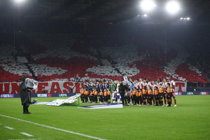 Ολυμπιακός: Το «ευχαριστώ» στον κόσμο για την παρουσία με Αϊντχόφεν (video)