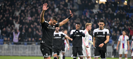 Λυών - ΠΑΟΚ: Ο Γιακουμάκης σκόραρε στο «Groupama» και αφιέρωσε το γκολ στα «αετόπουλα» (video)