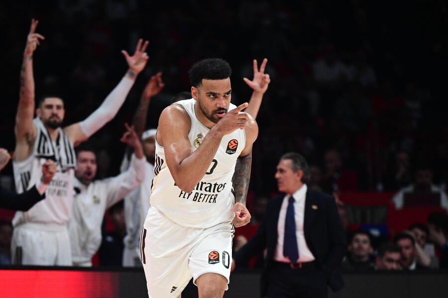 Οπαδοί Ρεάλ Μαδρίτης: «Να διεξαχθούν με θεατές οι αγώνες με τη Χάποελ»