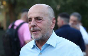 Stoiximan Super League: Παρών στην κλήρωση ο νέος πρόεδρος Γιάννης Αλαφούζος