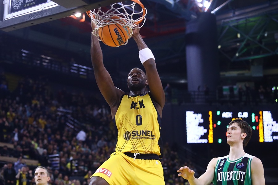 Με Γκρέι η ΑΕΚ κόντρα στην Μπανταλόνα