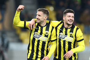 ΑΕΚ – Κηφισιά 3-0: Άνοιξε τα «δώρα» και μπαίνει πρώτη στα πλέι οφ η Ένωση! (video)