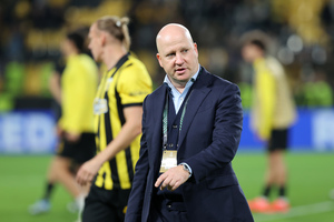 ΑΕΚ: Τα… κεφάλια μέσα και το μυαλό στον Άρη (video)