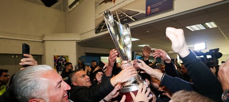 Μπούσης: «Δεν έχω λέξεις να περιγράψω τα συναισθήματά μου για την κατάκτηση του τροπαίου»