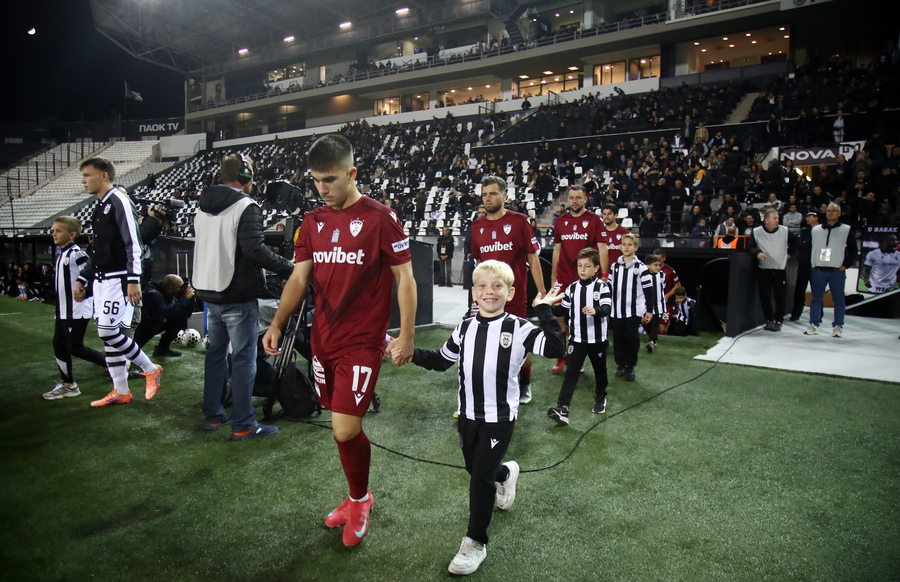 ΠΑΟΚ - ΑΕΛ Novibet: Γκολ με κόρνερ ο Τούπτα! (video)