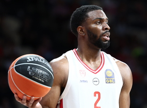 Την εκθρονίζει με ειδικά στοιχήματα και ενισχυμένες αποδόσεις!