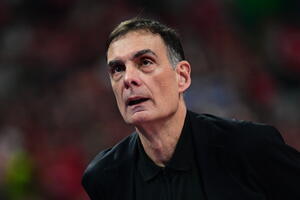 Μπαρτζώκας: «Το αξίζαμε, τα καταφέραμε παρά την πίεση που είχαμε στους ώμους μας»